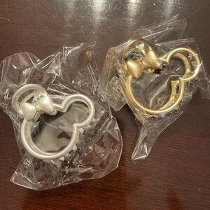 Gold and silver Mickey Minnie Mouse hair clips set of two new